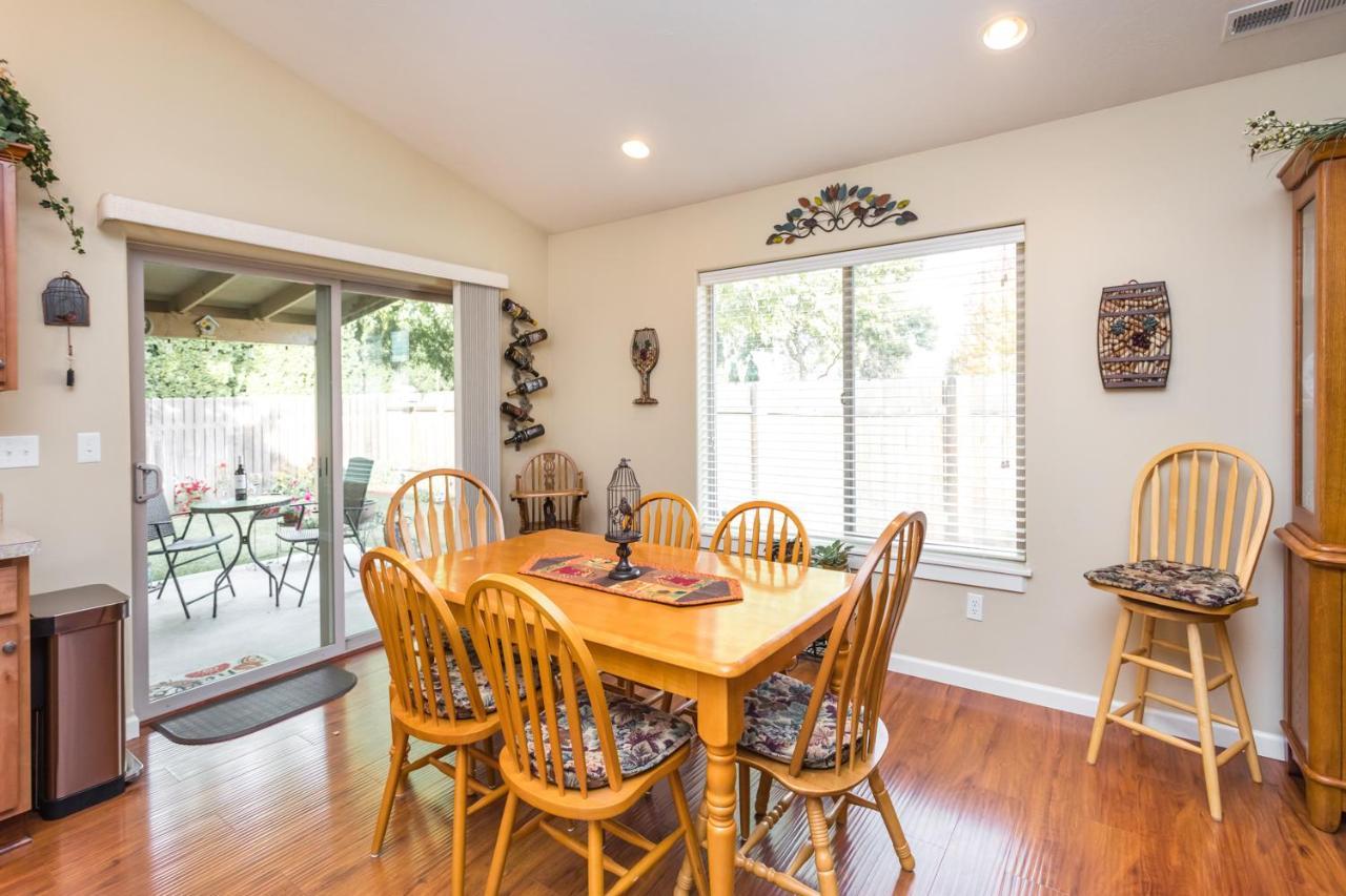 Charming Wine Country Retreat! 4 Bedroom 2 Bath Walla Walla Extérieur photo